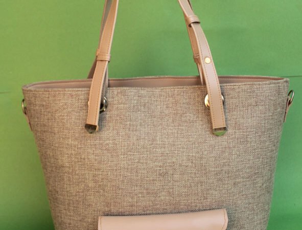 Galorze: jute skin tote bags , best handbags for girls books and essentials.
