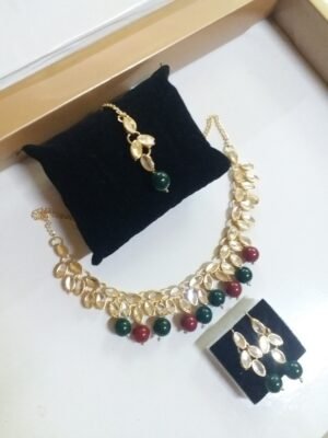 Naqsh necklace