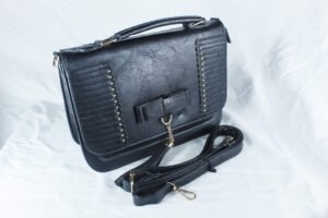 zip zap black