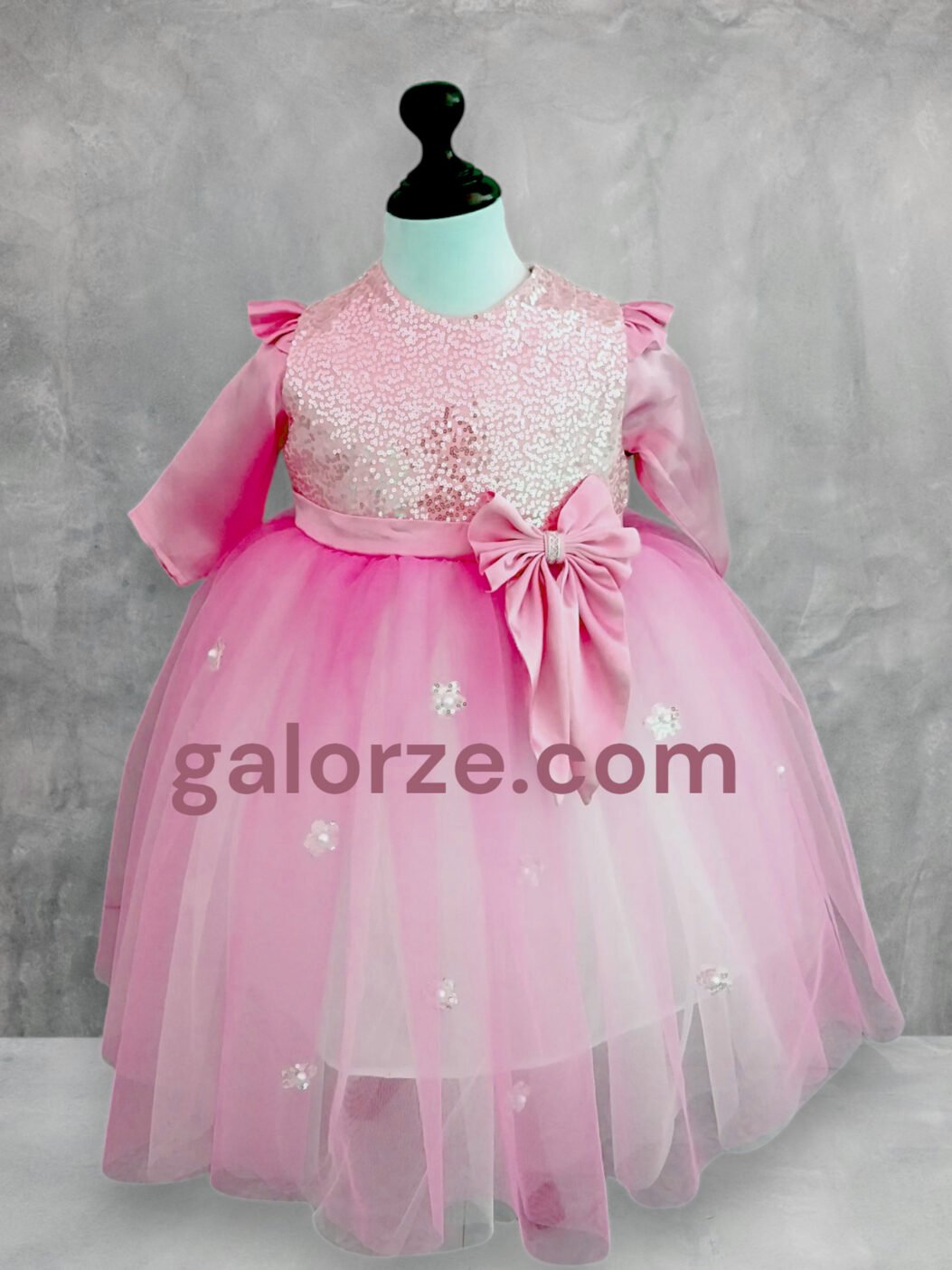 Flower-bow frock - Image 6
