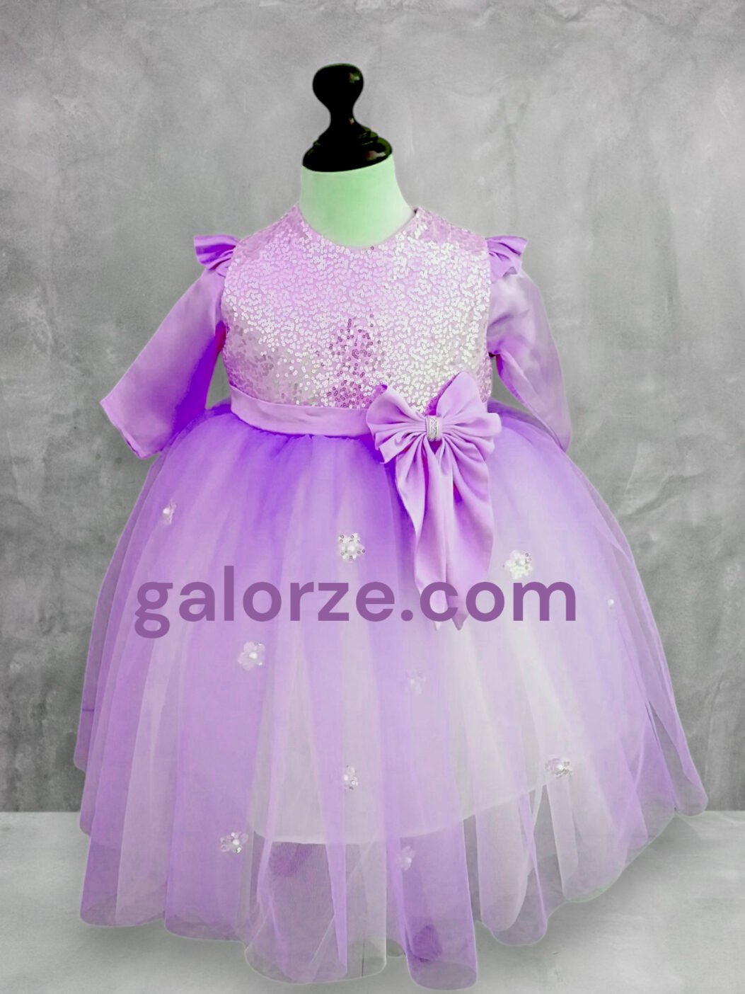 Flower-bow frock - Image 7